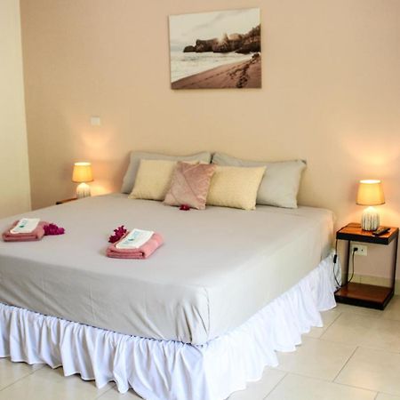Tee-K Lodge Tamarindo Buitenkant foto