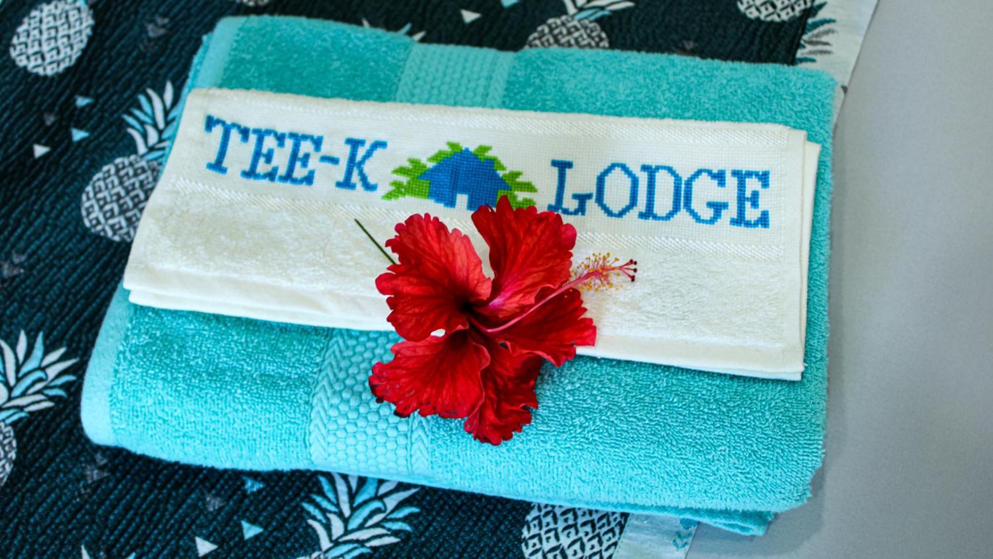 Tee-K Lodge Tamarindo Buitenkant foto